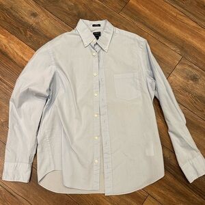 Men's Light Blue Button-Down Shirt